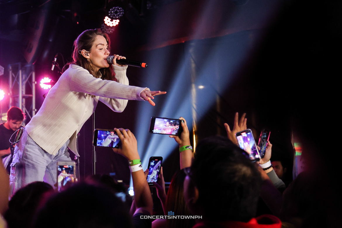 Anna of the North Lights Up Manila with a Magical Performance